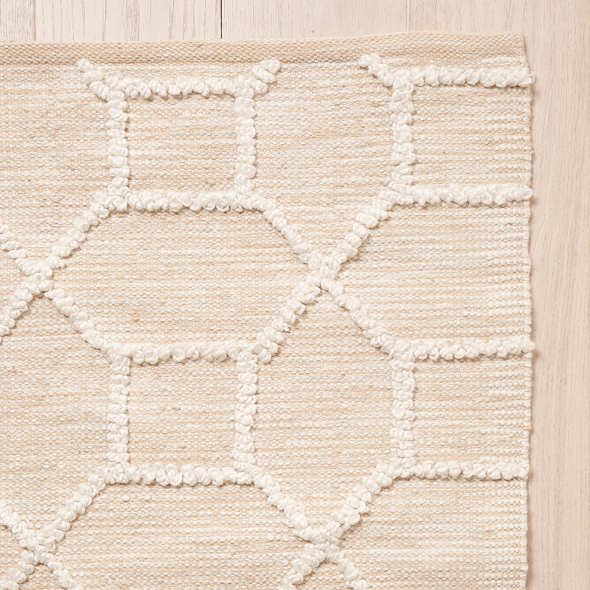 Vento Indoor/Outdoor Rug - Natural Rugs | Schumacher